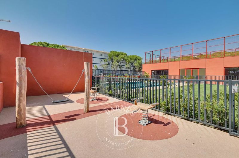 Foto c65851af-a4b3-4f5d-97be-5fafb6b2ad02. Piso en Centre-Platja Platja d´Aro