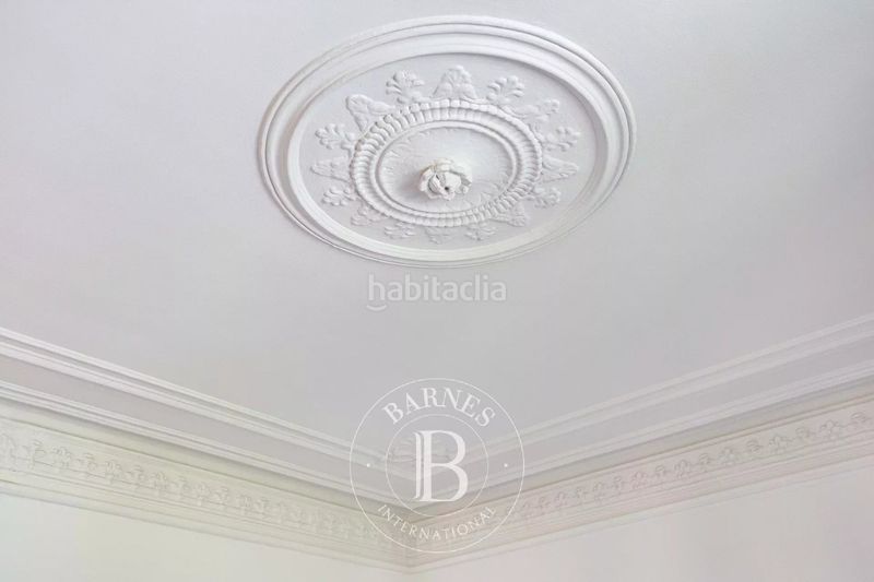 Foto f4530803-5366-41c9-b46a-f721b57a8940. Pis amb calefacció a Dreta de l´Eixample Barcelona