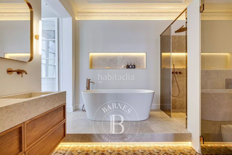 Foto 762d3a42-6040-48b2-b13d-e3eb179ab49d. Piso en Dreta de l´Eixample Barcelona