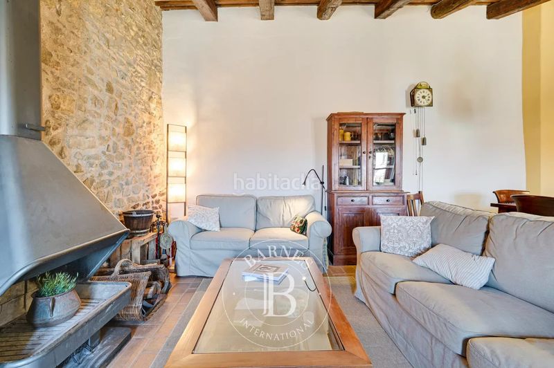 Foto 3db40d6b-97dc-4570-bcb6-b73ccbe2978b. Masia a Ullastret