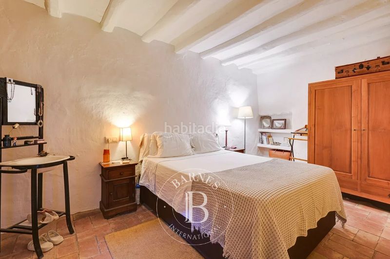 Foto f7c5806a-efdc-4d37-af15-06d7b8388202. Masia a Ullastret