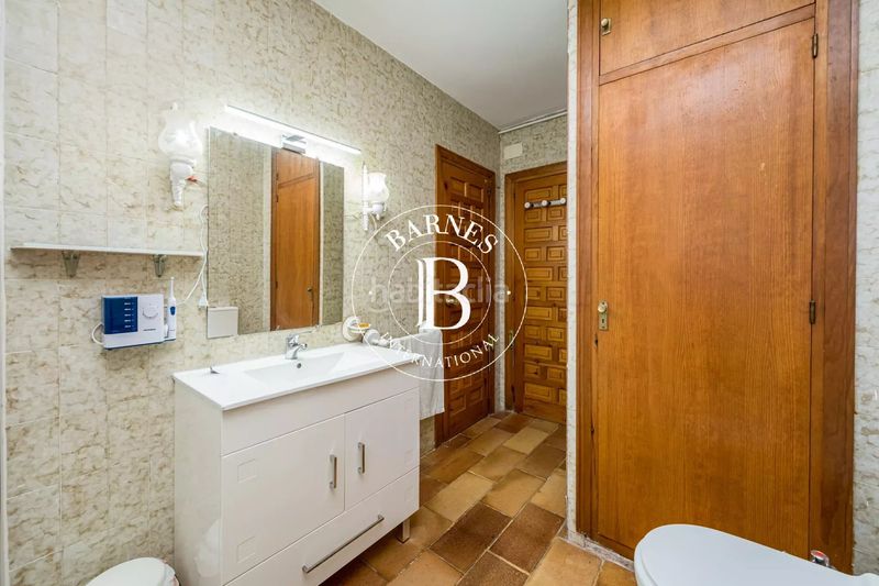 Foto 143563e8-d3dd-4639-acb4-c4932ddb3a6c. Casa amb calefacció aparcament piscina a Ribatejada