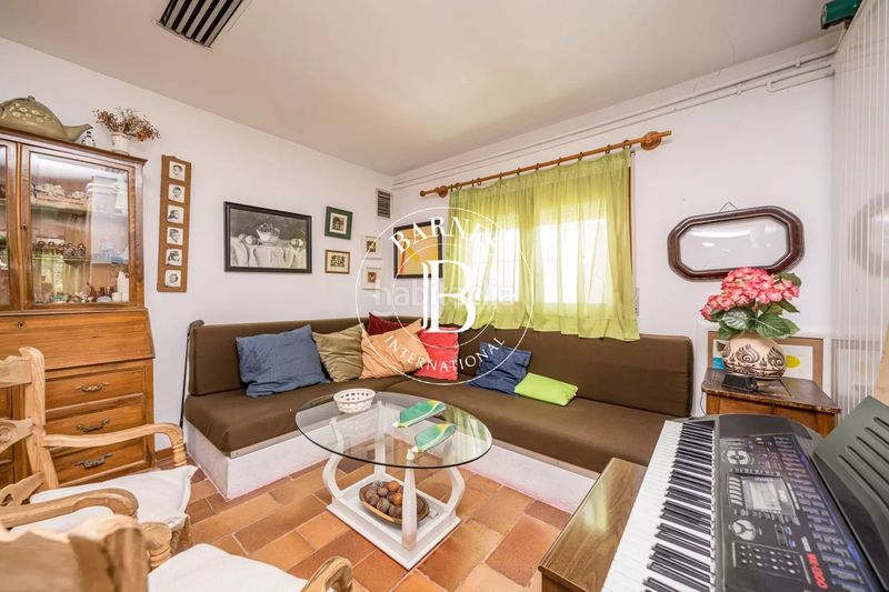 Foto a6a6e7a1-4ff5-45ee-ac9f-c9eda9813783. Casa amb calefacció aparcament piscina a Ribatejada