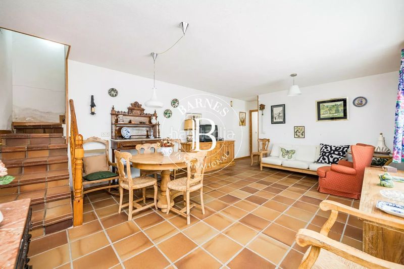 Foto d6802ec5-7778-4717-a12b-8b466675113c. Casa amb calefacció aparcament piscina a Ribatejada