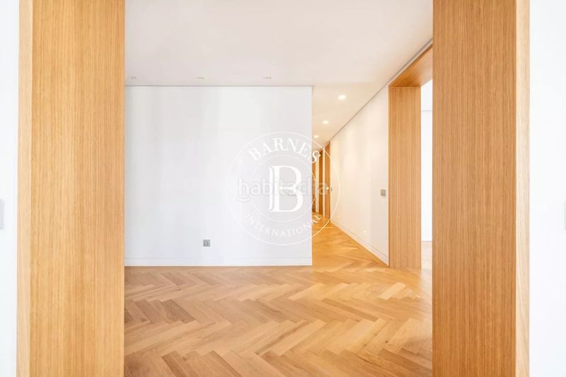 Foto a8d97c9a-1b5e-4946-a39c-c1a228ea658a. Piso en Goya Madrid