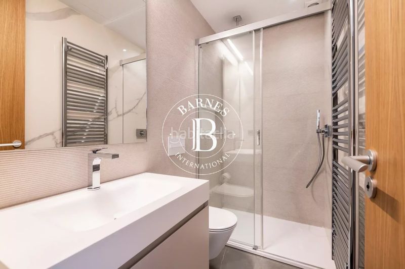 Foto ef08bd69-f6de-4a8f-9d3e-ab5384a2c97e. Piso en Goya Madrid