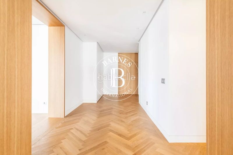 Foto f13a5804-49e9-4009-9453-08074346950e. Piso en Goya Madrid
