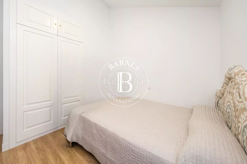 Foto b5574135-247d-4dfe-82da-e7bee32f4f13. Rent house with heating parking pool in Redueña