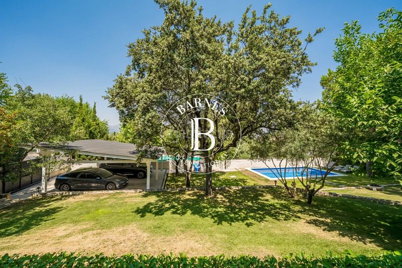 Foto beb047f6-4304-4aad-bf7f-298a8d5f7fc6. Rent house with heating parking pool in Redueña