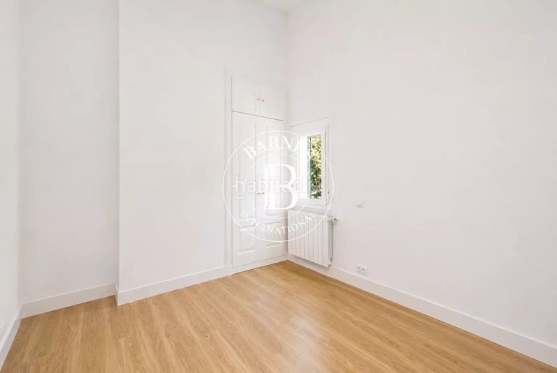Foto e2c48802-652e-4e84-8958-14ff4c06f064. Rent house with heating parking pool in Redueña