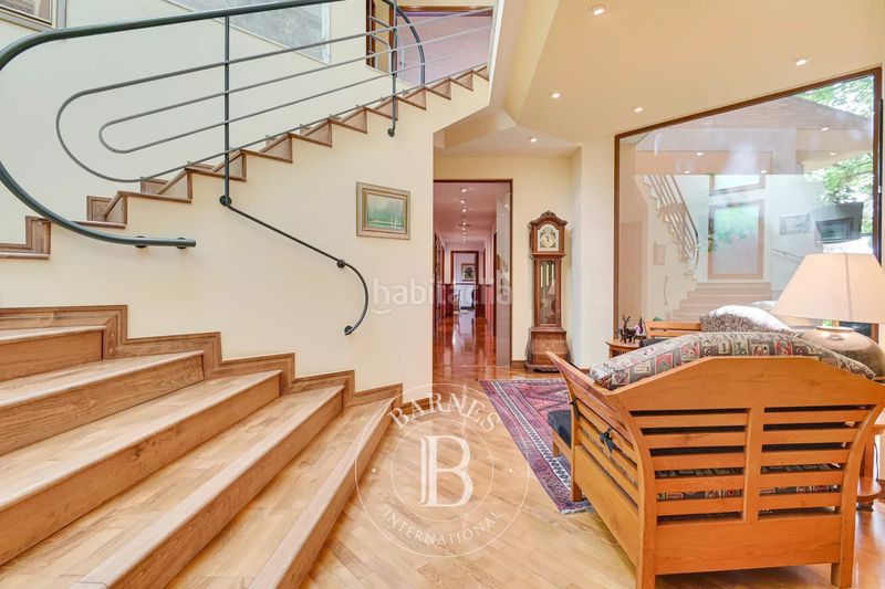 Foto dac860b2-677c-4b5a-8e06-fbd0e89e4896. Casa amb aparcament piscina a Palau Girona
