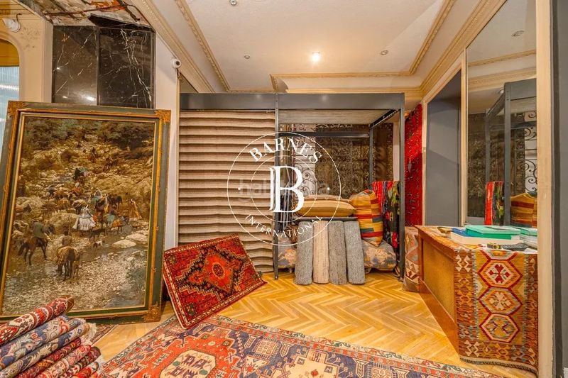 Foto 61139df4-9a80-4650-8c7d-15183aa3b3fd. Local comercial a Recoletos Madrid