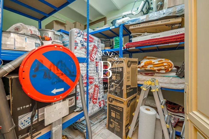 Foto 80ccd4c7-12cd-47ca-b516-ab1b8dfe4548. Local comercial a Recoletos Madrid
