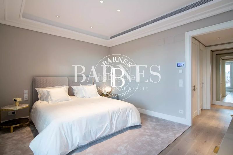 Foto 457a0fd6-3322-4cce-89bb-dcaf41be42d4. Rent flat with heating parking pool in Sol Madrid