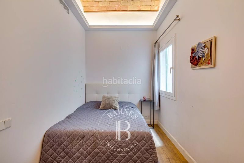 Foto fb0a806f-a2c3-42e2-b426-5dd1a6a73ef7. Pis amb calefacció a Dreta de l´Eixample Barcelona