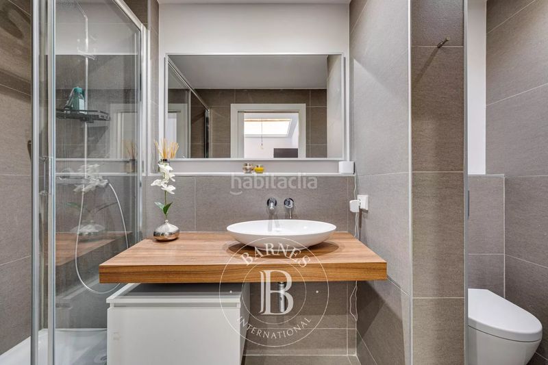 Foto ec7fce0e-baf5-406e-b71a-f87e80d24c38. Piso en Dreta de l´Eixample Barcelona