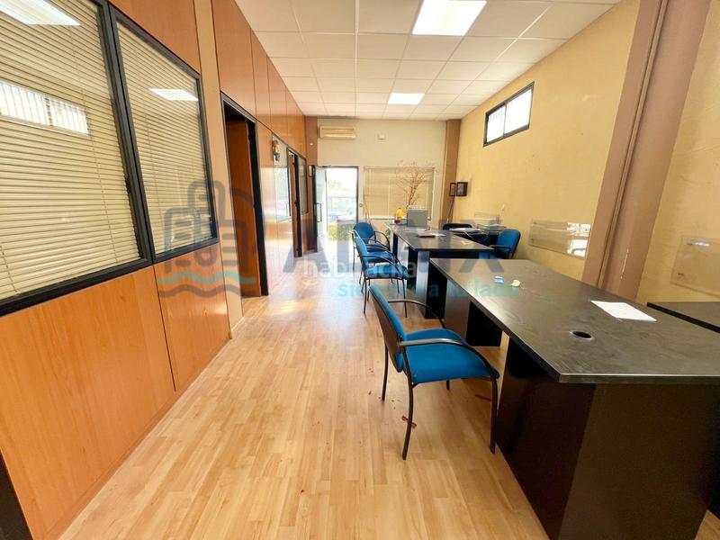 Foto 58aa609c-58dc-42f6-9dc5-356a50d0bdae. Business premise with heating in Suroeste - Zona Hospital Móstoles