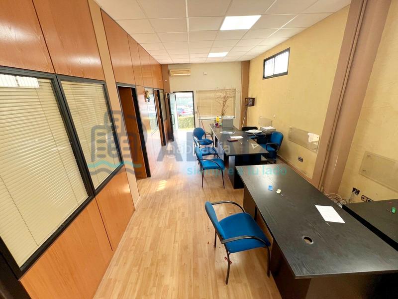 Foto b7e604be-674b-43b6-adb2-2a4358d10b4e. Business premise with heating in Suroeste - Zona Hospital Móstoles