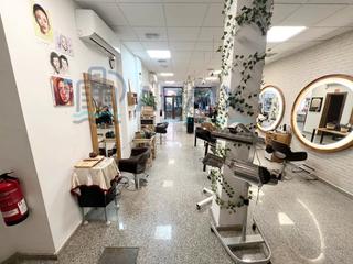 Traspàs Local Comercial  Calle río tormes. Peluqueria mostoles
