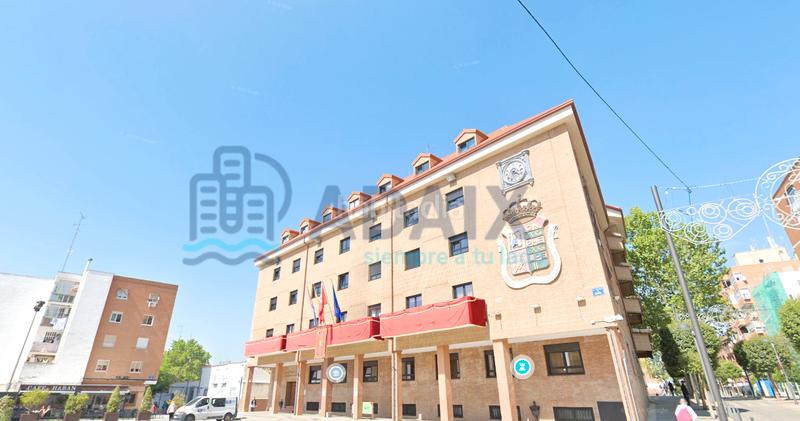 Foto 56a1d87e-f5c3-4335-a207-d0cb7f9d37e9. Local comercial a Centro Móstoles