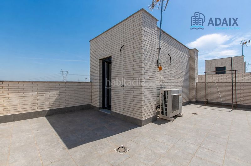 Foto e77d94dc-7531-4438-9277-d4ac0cdcac04. Chalet  independiente en Urbanización El Mediterráneo Arroyomolinos