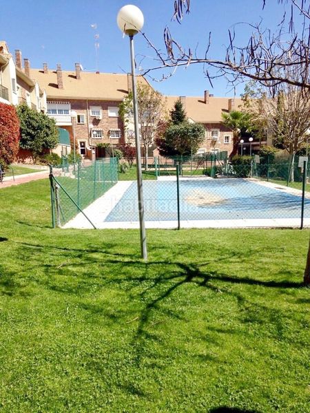 Foto 00aaf6be-3e63-4a88-bf63-035a10bee19a. Pis amb calefacció piscina a Zona El Caño Arroyomolinos
