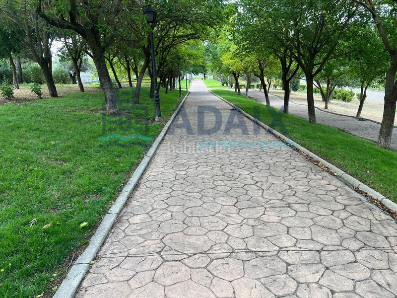 Foto a95a8036-6b85-4ce7-a9f0-e18863a983f6. Pis amb calefacció piscina a Zona El Caño Arroyomolinos