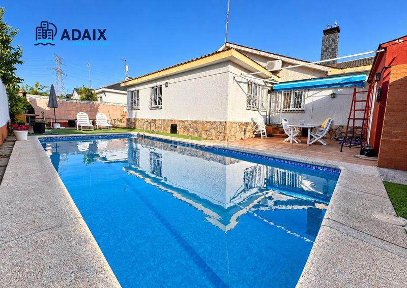 Foto 1ec15fa6-6270-412a-89f0-8e1542200fbb. Xalet amb xemeneia piscina a Casco Antiguo - La Dehesa - Los Monteros Arroyomolinos