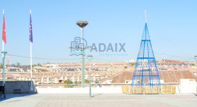Foto c6b45364-7c21-4601-9afc-22055a3791f4. Xalet amb xemeneia piscina a Casco Antiguo - La Dehesa - Los Monteros Arroyomolinos