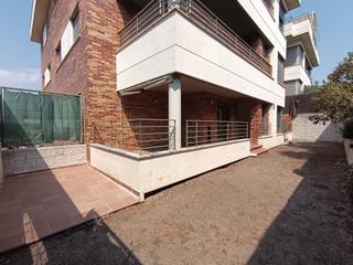 Location Rez-de-chaussée  Calle ana tutor. **piso en alquiler en el montecillo, las rozas: tu refugio ideal