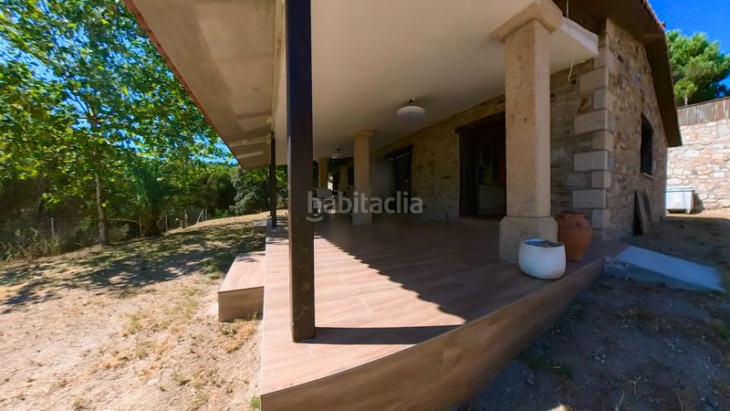 Foto 7ecb8c27-9245-487a-af6a-8d3e861ef654. Xalet amb xemeneia piscina a puerto Galapagar-las cuestas Galapagar
