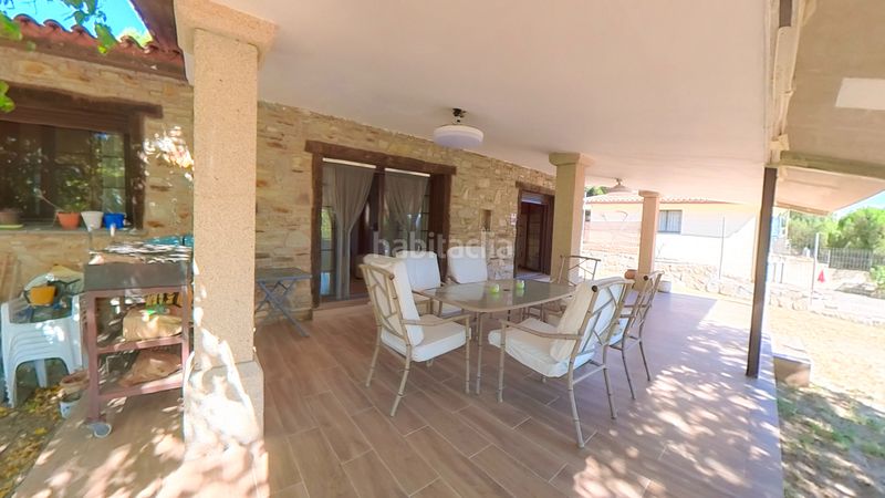 Foto cd73dfff-43f7-4130-8a24-1030719845aa. Xalet amb xemeneia piscina a puerto Galapagar-las cuestas Galapagar