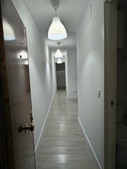 Flat in Calle Amos de Escalante