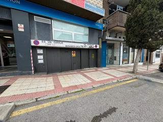 Parking coche en Calle del marqués de la valdavia 42. Garaje en venta