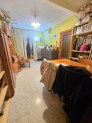 Etagenwohnung in Calle de la Constitución