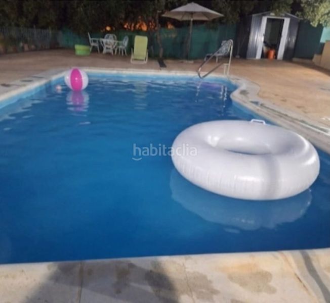 Foto a1a2e21a-1a63-43bc-8d67-dc297ecec4dc. Chalet en calle benavente 336 en Casar (El)