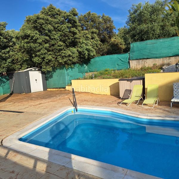 Foto 5fb1cbe3-7459-48ed-90bd-3a3b270faae8. Xalet a calle benavente 336 a Casar (El)