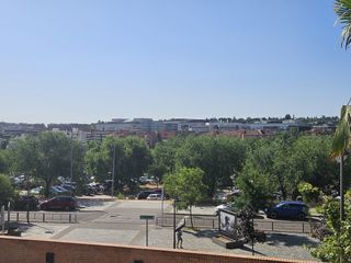 Appartamento  Bulevar de salvador allende. Estupenda vivienda  con plaza de garaje