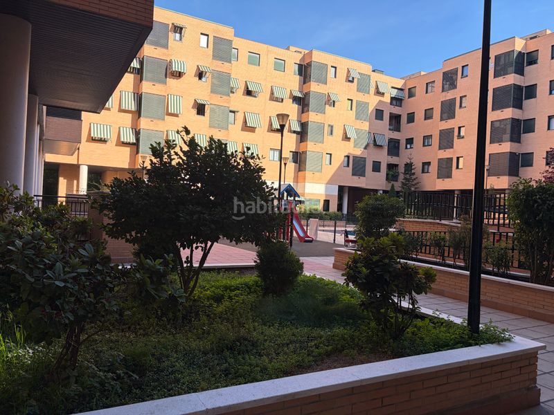 Foto c4862029-3b91-48de-b7c7-b7f30b93babf. Flat with heating parking pool in Norte Alcobendas