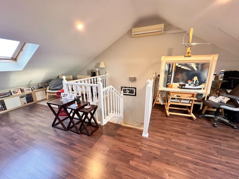 Foto 073c2a5c-937b-4b0d-9ff3-1f3c279c3a81. Casa adossada amb calefacció aparcament piscina a Valdemoro