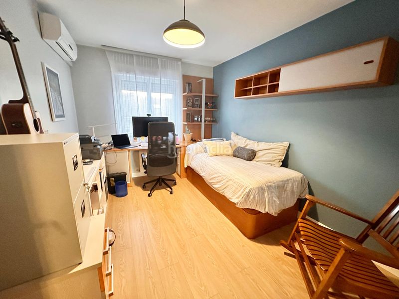 Foto 24b1581a-50b3-4d6e-902b-4fd772df9963. Casa adossada amb calefacció aparcament piscina a Valdemoro