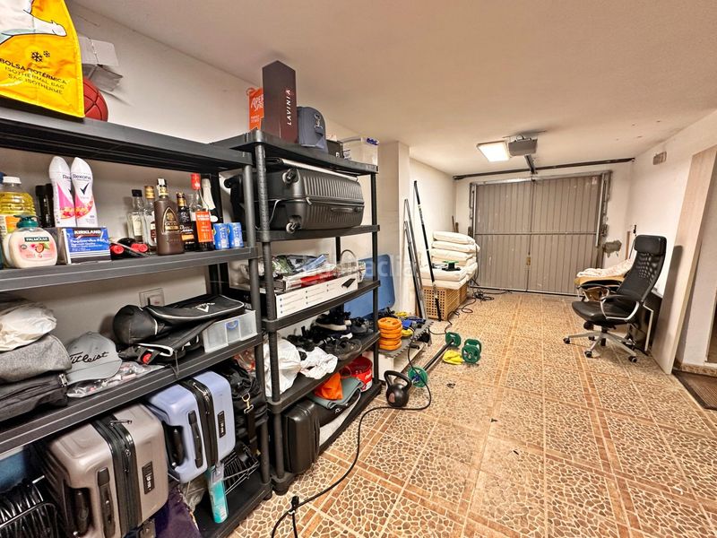 Foto 48995a48-bd48-435d-8cd0-78ea7d6104ae. Casa adossada amb calefacció aparcament piscina a Valdemoro