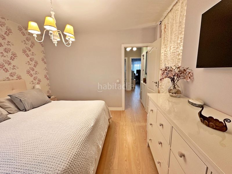 Foto d51fbe24-a244-4f45-8e58-f7a7877f4c0a. Casa adossada amb calefacció aparcament piscina a Valdemoro