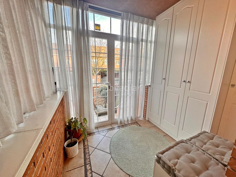 Foto f3404981-7d88-4881-bbf7-0e866996bdcd. Casa adossada amb calefacció aparcament piscina a Valdemoro