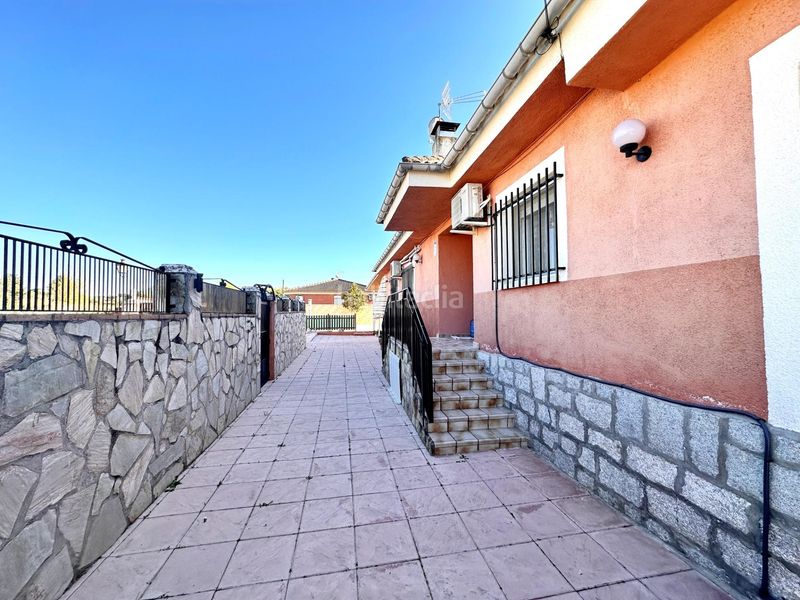 Foto d77f4996-60c6-4512-923c-ea184bf23d2a. Xalet amb calefacció aparcament piscina a Escalona