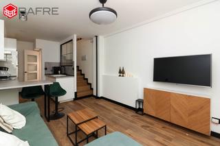 Zweistöckige Wohnung  Calle de josé arcones gil