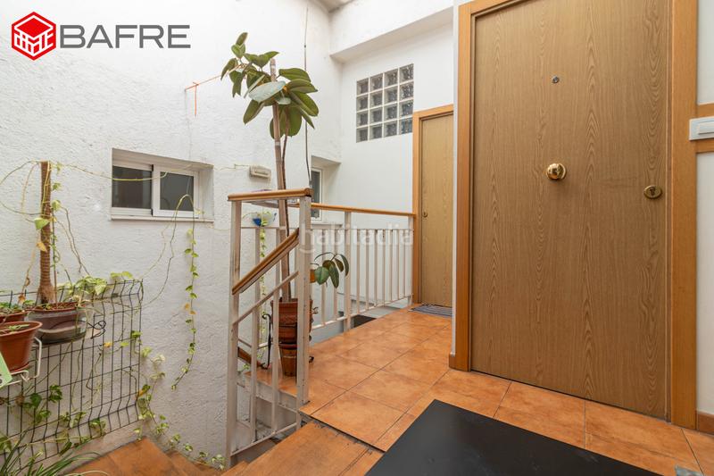 Foto 735a2c91-cbb6-4862-ba5f-06b7e4f99a02. Édifice dans Almendrales Madrid