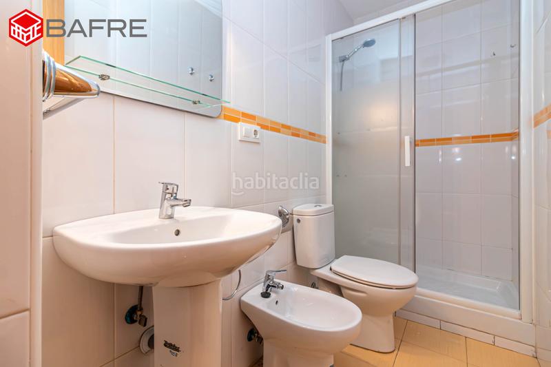 Foto bebf50bf-581c-4fb3-96b0-29de5cc2b376. Édifice dans Almendrales Madrid