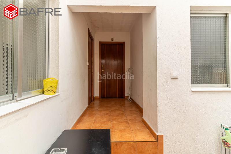 Foto d275650e-a8fa-490a-9920-9c49e6d92223. Edificio in Almendrales Madrid