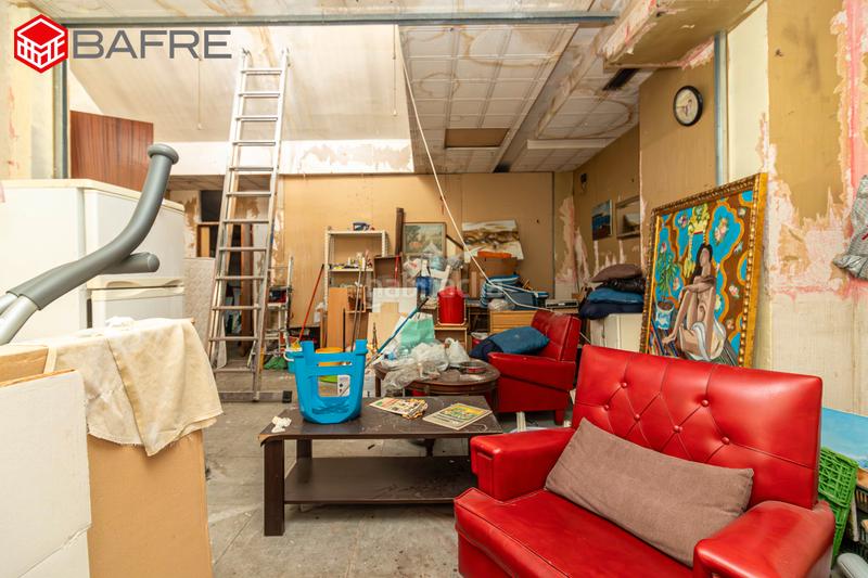 Foto d842fb4d-60c7-4505-80a1-78fac052decc. Edificio in Almendrales Madrid